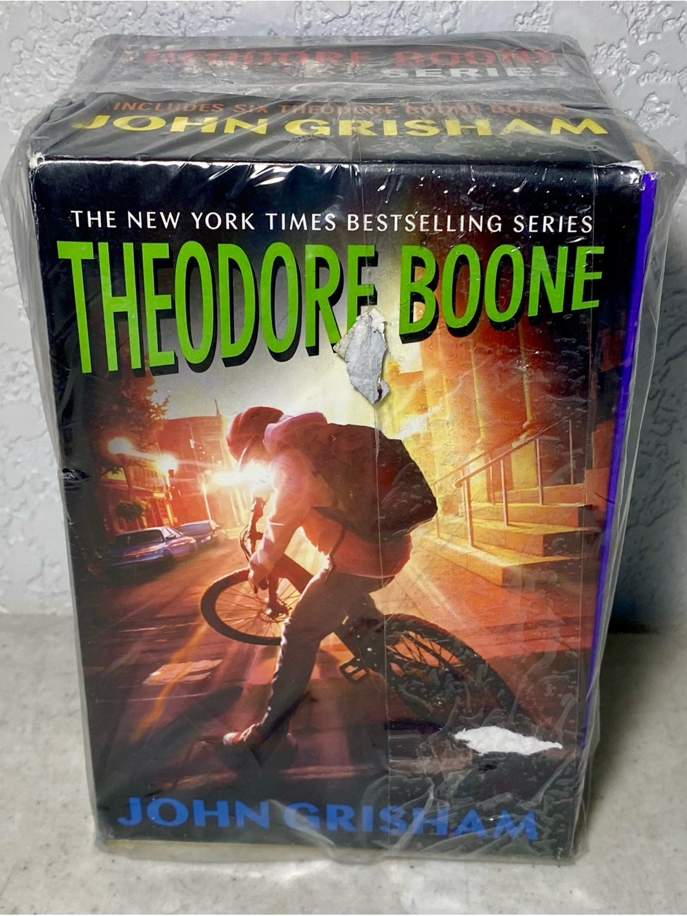 Theodore Boone Series • 6 Volumes - Book Box Set • John Grisham • Paperback